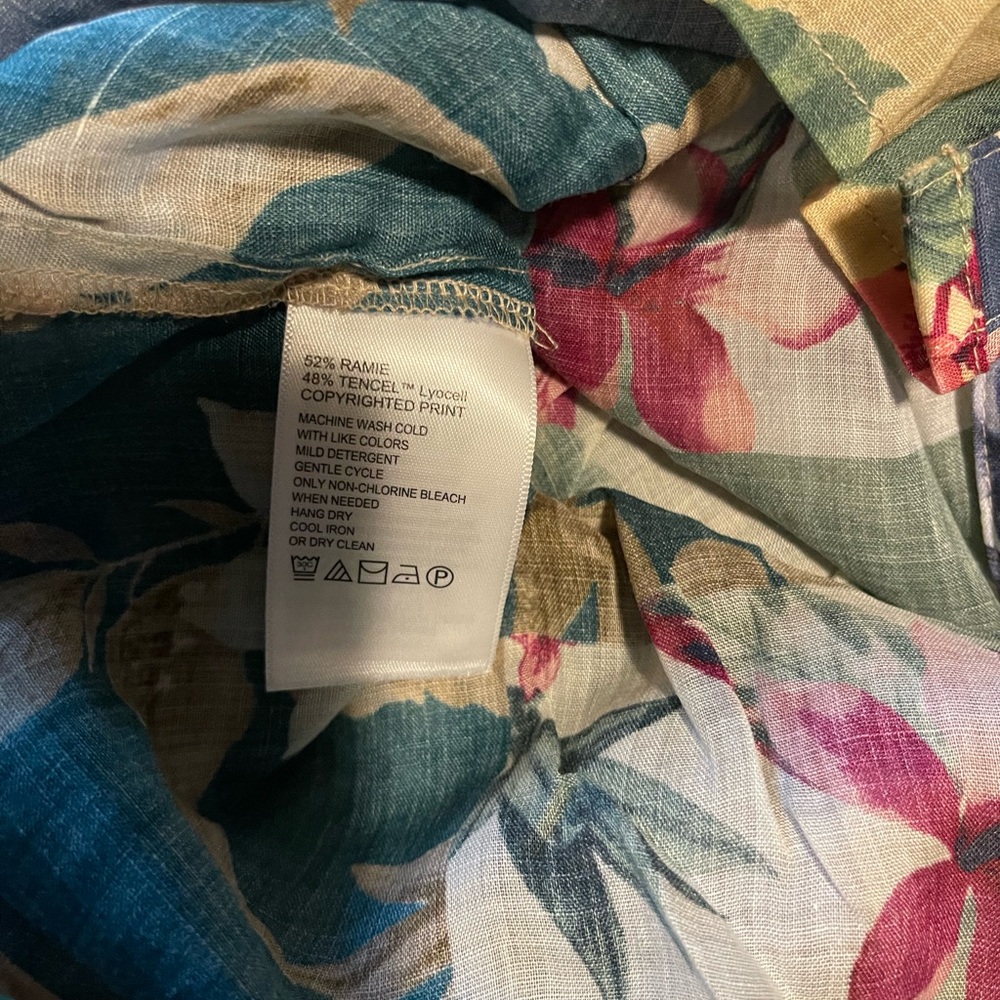 Tommy Bahama Hightide Flora Pintuck Blouse - Picture 8 of 8